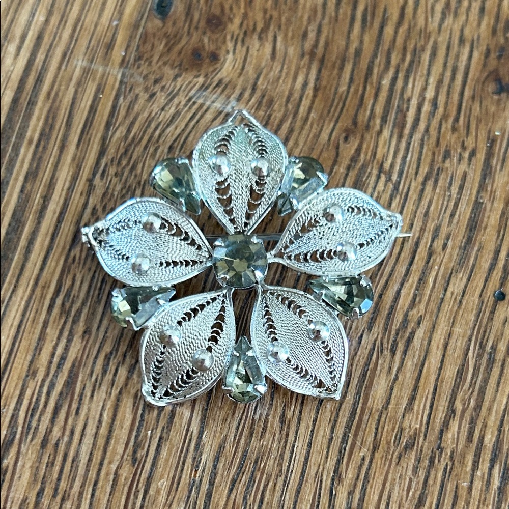 Vintage Delicate Silver Floral Brooch with Stones